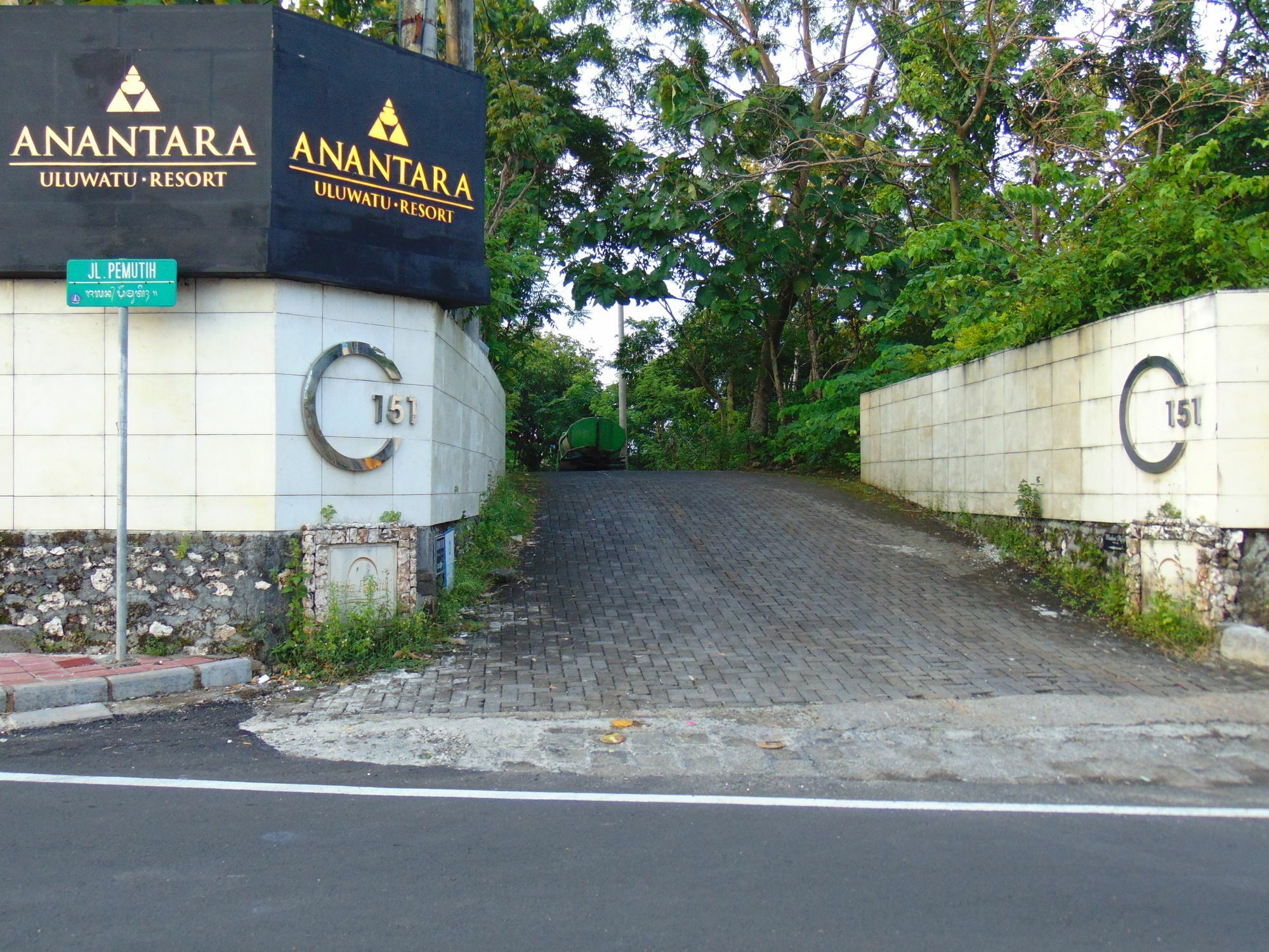 Arumanis Homestay Pecatu  Exterior photo